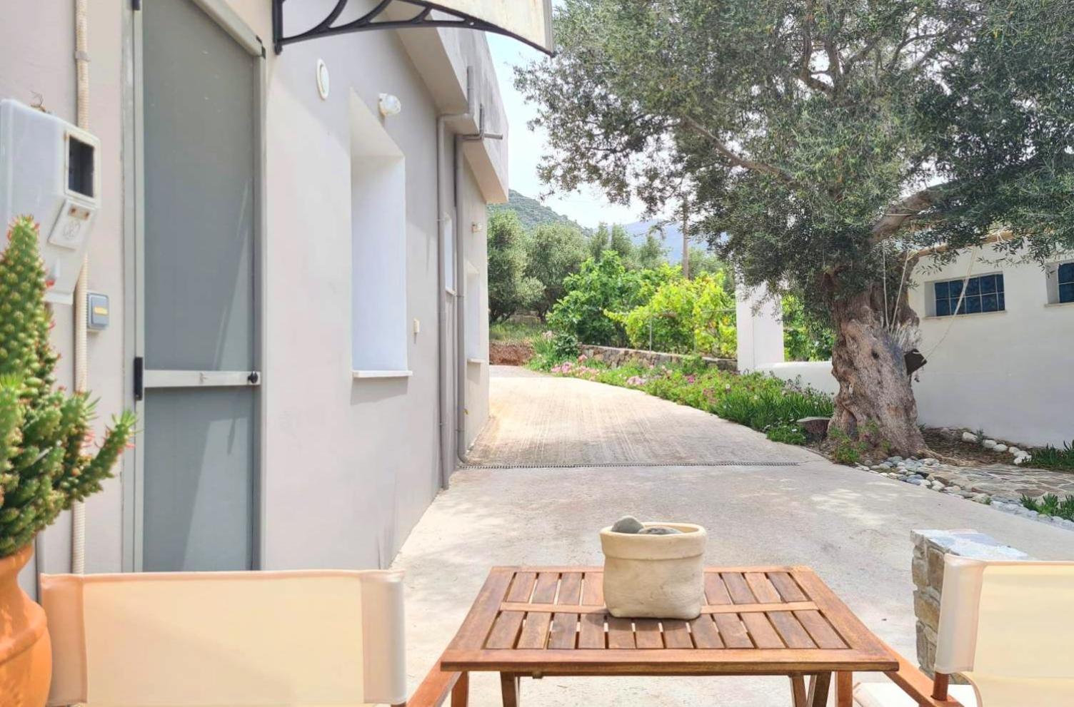 Colimbos Accommodation, 2 Min From The Beach Sfinárion المظهر الخارجي الصورة
