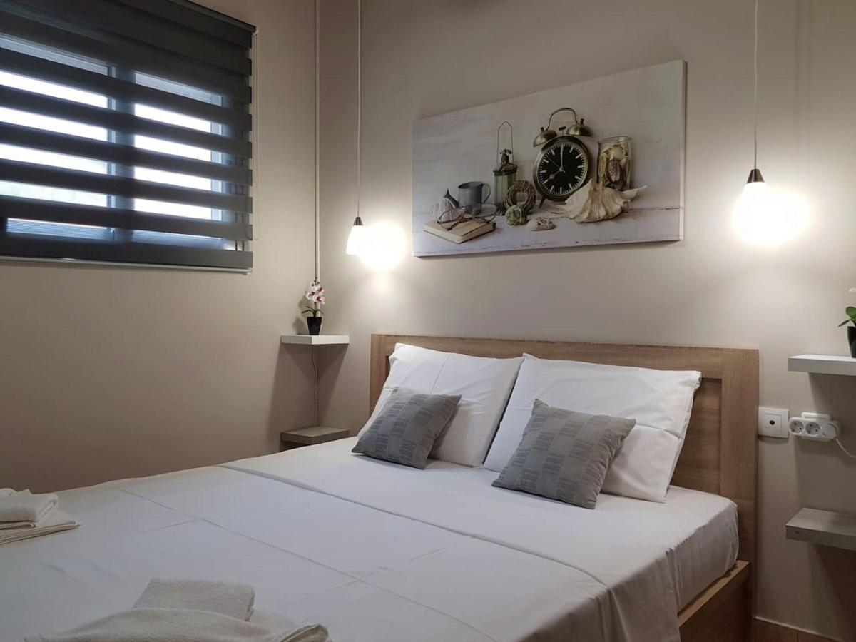 Colimbos Accommodation, 2 Min From The Beach Sfinárion المظهر الخارجي الصورة